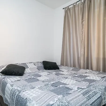 Apartment Luka *