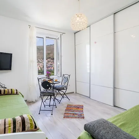 شقة Luka دوبروفينك